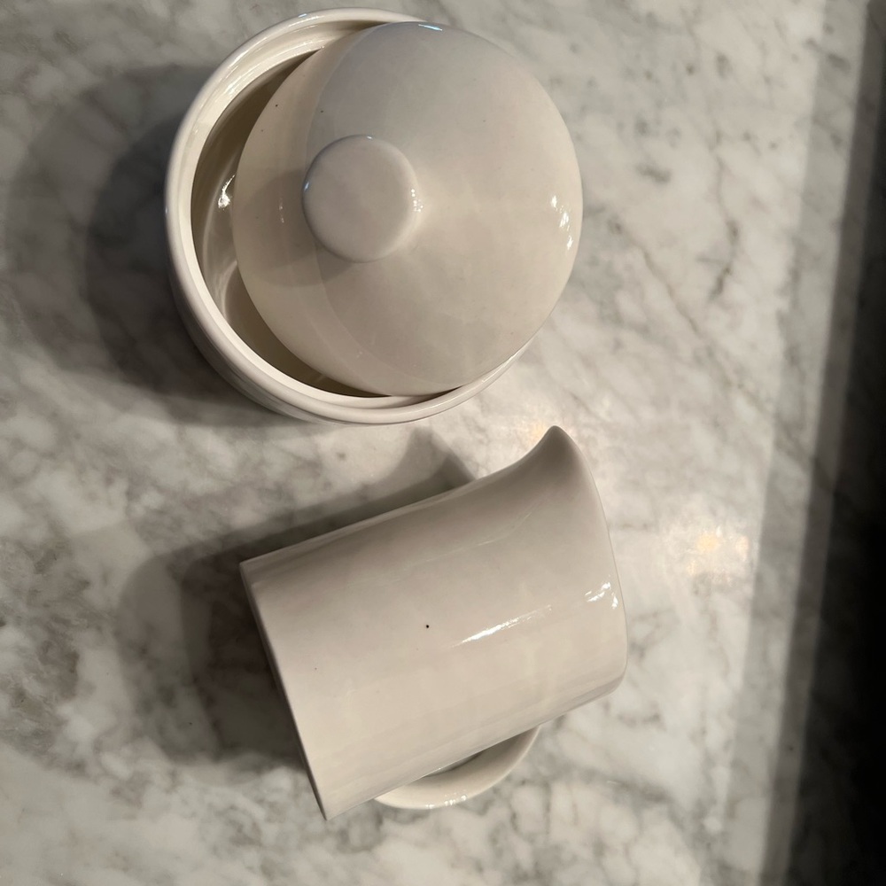 White Ceramic Creamer and Sugar Dish Bundle